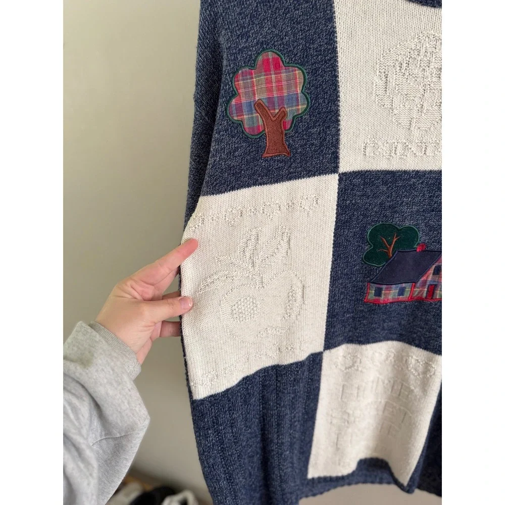 VTG Cottagecore patchwork embroidered sweater